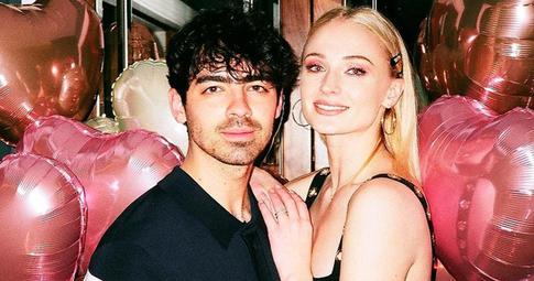 На фоне громкого развода стало известно, как зовут младшую дочь Софи Тернер и Джо Джонаса