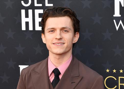 Том Холланд неожиданно отреагировал на слухи о расставании с Зендеей