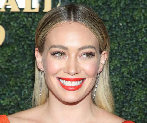 Хилари Дафф показала стройную фигуру спустя пять месяцев после родов