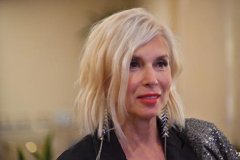 «Моя малюточка!»: Свиридова показала своего 41-летнего сына, которого навестила за океаном