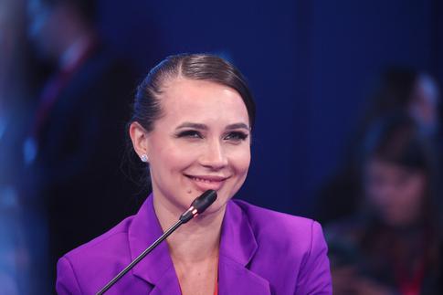 Никакого стыда: Лерчек застали с новым ухажером на «горячем»