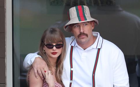 СМИ: Тейлор Свифт запланировала свадьбу с бойфрендом-футболистом