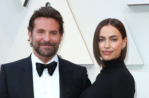 Брэдли Купера заметили на прогулке с 7-летней дочерью от Ирины Шейк