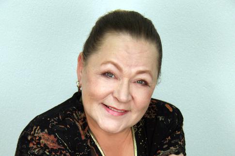 80-летняя актриса Раиса Рязанова отдала мошенникам 4 млн рублей