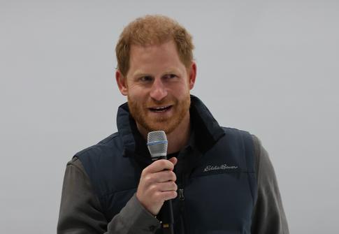 Принц Гарри мечтает отказаться от британского паспорта