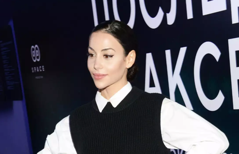 Зепюр Брутян заметили с округлившимся животом: «Прилучные опять беременны?»