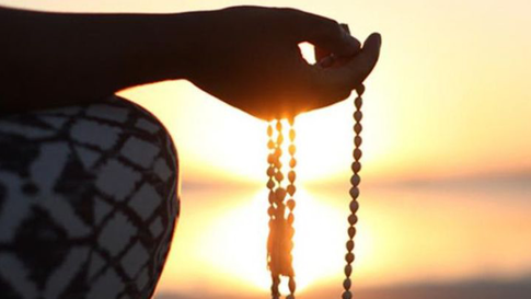 Мантры: полезно ли их петь или слушать, не зная текста и значения