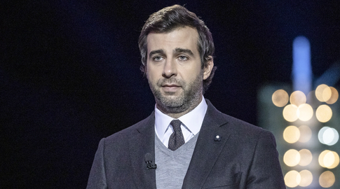 «У Урганта с Эрнстом много планов на будущее»: редактор Первого канала рассказала о возможном возвращении шоумена