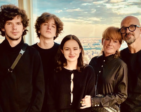 Егор Дружинин отправился на Мальдивы отметить 30-летие свадьбы