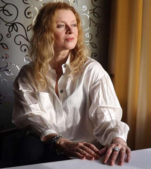 «С ней уже все в порядке»: Анна Терехова прокомментировала госпитализацию матери