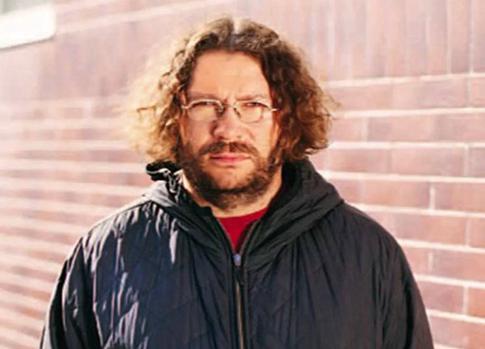 Скончался журналист Максим Кононенко