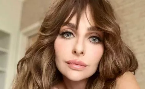 «Ну хороша»: поклонники Варнавы в восторге от ее длинных ног