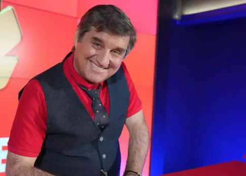 «729 капельниц»: Кушанашвили впервые опубликовал фото из больницы