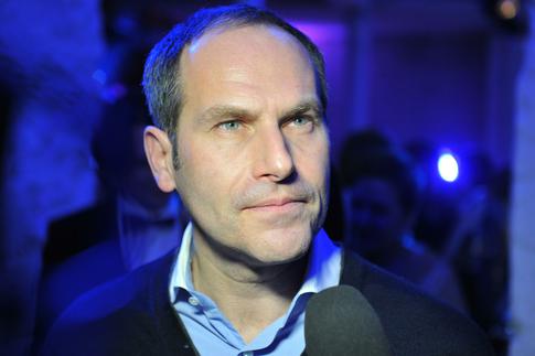 Михаил Шац* нашел хитрую схему для продажи элитной квартиры