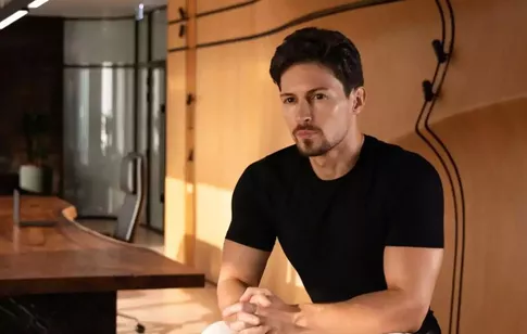 Болгар переживает за психику общих с Дуровым детей: «Все в школе знают их отца»