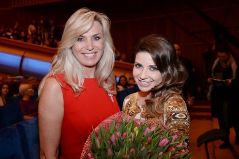 Марина Юдашкина трогательно поздравила дочь и зятя в особенный день