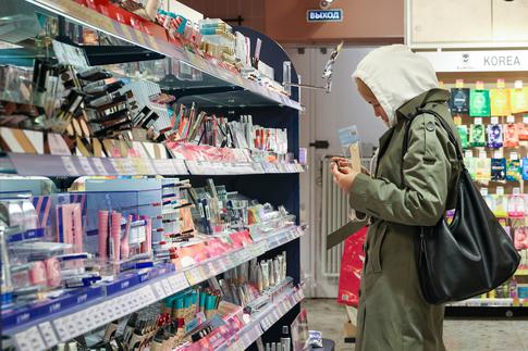 Смертельная косметика: в 65% средств обнаружены опасные вещества
