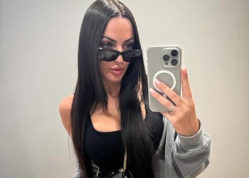 «Муж обиделся»: экс-жена Яниса Тиммы призналась, что ее новый супруг в шоке от нападок