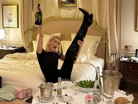 Лебедев проводит время с детьми на Мальдивах, пока Перминова наслаждается отдыхом в Мексике