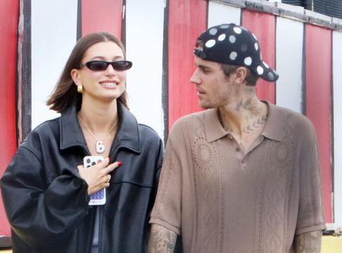 Развод отменяется: Бибер дал понять, что у них с Хейли все хорошо