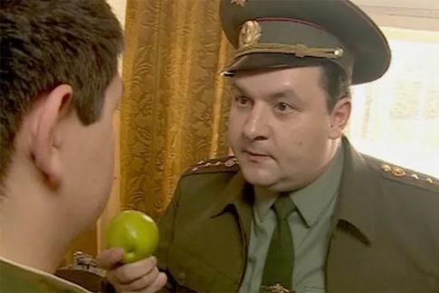 СМИ: у больного диабетом актера Бориса Эстрина отнимаются ноги