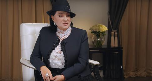 «Голову вниз, когда говорит муж»: Винер — о браке с Усмановым