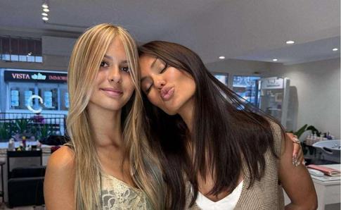 Дочь Виктории Бони отправила свою 45-летнюю мать на пенсию