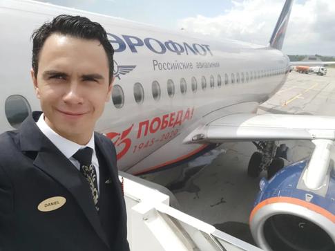 «В нашей семье произошла драма»: экс-бортпроводник Даниил Ламас вышел на связь с плохой новостью