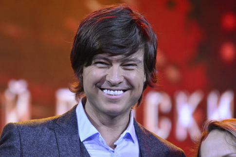 «Дэвид Боуи»: ставший блондином Прохор Шаляпин поразил поклонников