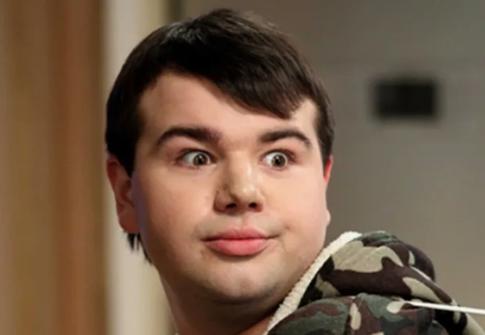 Падчерица Полежайкина из «Папиных дочек» поделилась жуткими подробностями об отчиме