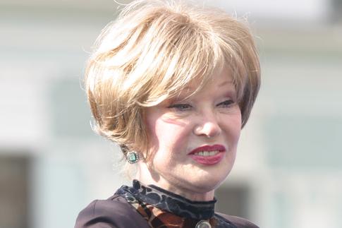 Кто и зачем стер с лица земли секретную дачу Гурченко: внучка открыла правду