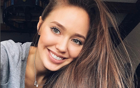 Анастасия Костенко показала себя в белье и обещала усиленно тренироваться после восстановления