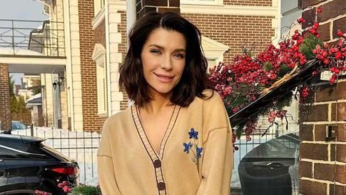 Екатерина Волкова намекнула на вторую беременность: фото