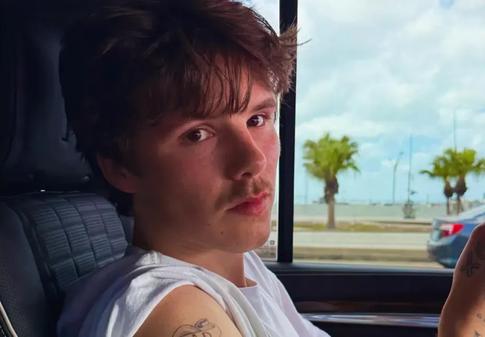 Круз Бекхэм лишился водительских прав за превышение скорости