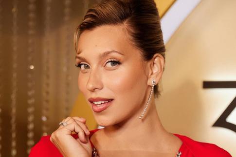 Тодоренко неспроста молчала о сестре: чем занимается живущая на Украине родственница ведущей