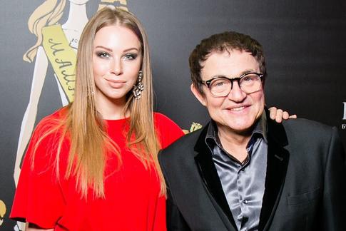 «Уже со всех сторон рассмотрели»: Диброва вышла на связь после видеокомпромата на экс-супруга