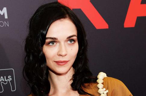 Актриса Софья Синицына показала подросшую внучку Олега Табакова