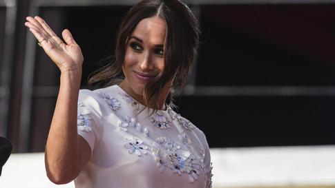 Меган Маркл показала свой красивый почерк