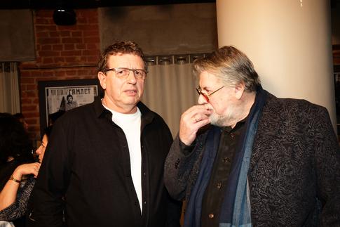 «Важное событие»: сын Ширвиндта под руку с 90-летней мамой появились на публике в особый день