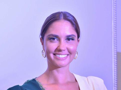 Агата Муцениеце предстала в блоге бойфренда и оценила свое лицо без мейкапа