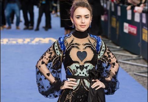 Лили Коллинз показала первое видео с ребенком, но столкнулась с хейтом в соцсетях