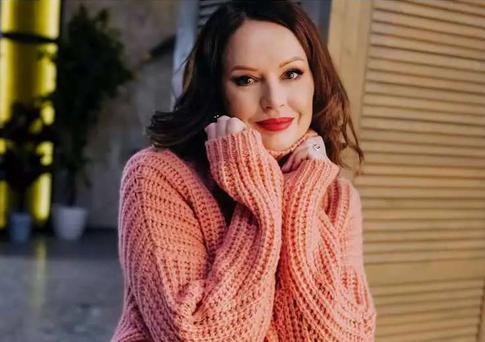 «Она не родилась в семье олигарха»: Безрукова раскритиковала Брухунову