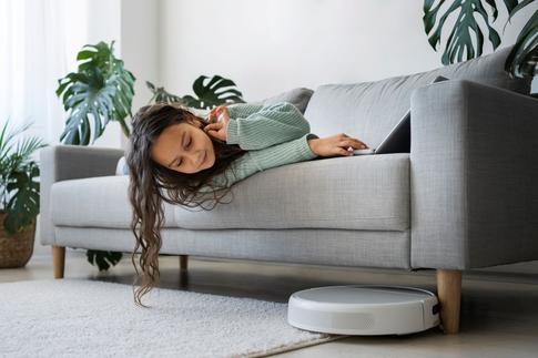 Уборка «на автомате»: так ли хороши роботы-пылесосы — правда от эксперта по клинингу