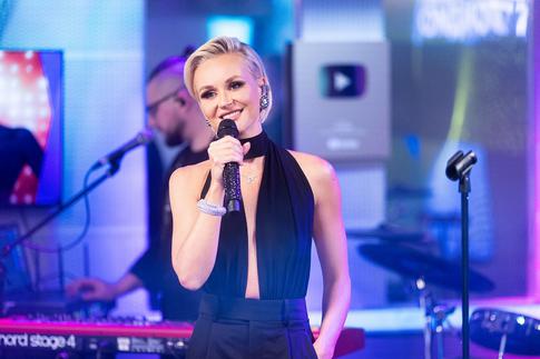 «Сыночка, что ты хочешь доказать»: Гагарина рассказала, с кем соперничает ее сын