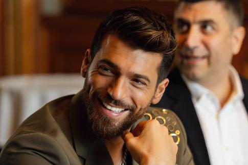 Джан Яман: в чем секрет оглушительного успеха турецкого актера