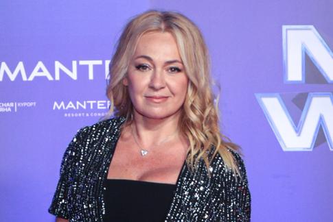 «Пугающе»: Рудковская ужаснулась, что Деми Мур повторила судьбу своей героини