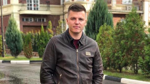 Экс-мужа Лерчек Артема Чекалина оставили под домашним арестом