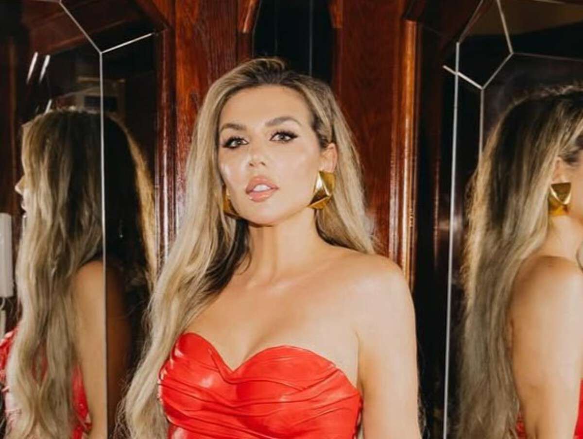 АННА СЕДОКОВА