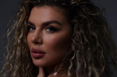 Седокова оправдалась за «цветущий» внешний вид