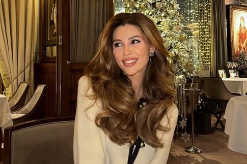 Дочь Анастасии Заворотнюк родила первенца: фото счастливой мамы и малыша уже в Сети